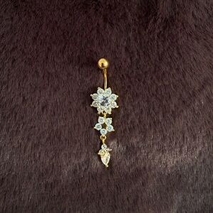 💛 gold rhinestone belly ring 💛